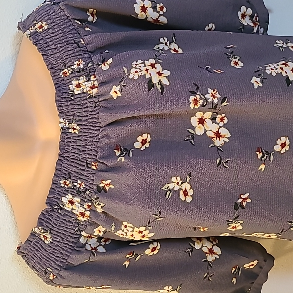 Rue21 blouse with asian print size medium - Picture 4 of 7
